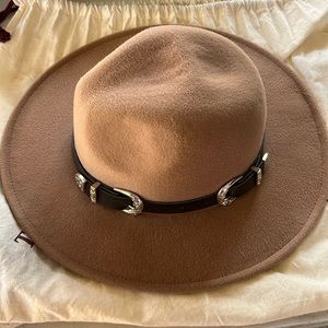 Brown hat